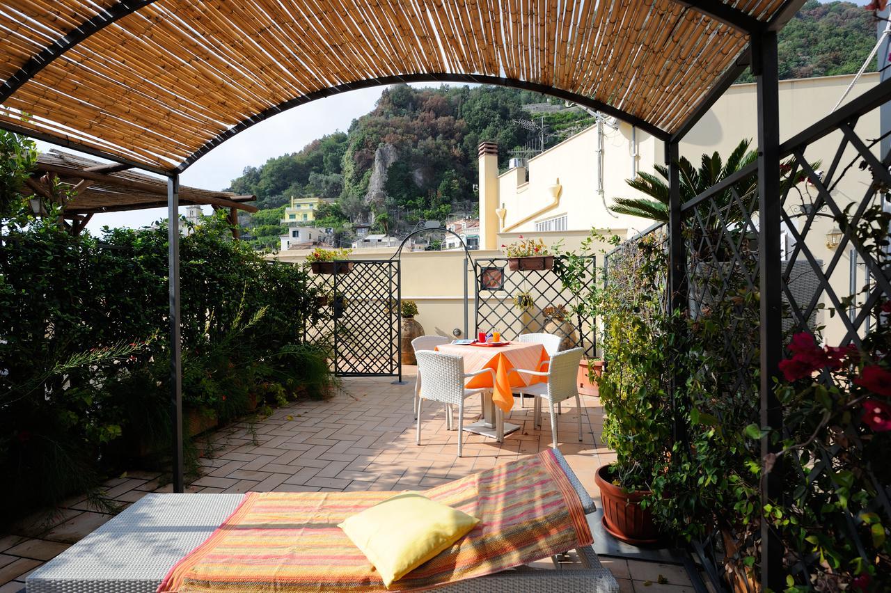 Sharon House Bed and Breakfast Amalfi Exteriör bild